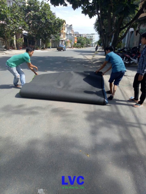 Thi công cỏ nhân tạo sân vườn, Cỏ nhân tạo, Cỏ nhân tạo trang trí sân vườn, Leha Vina, Cỏ nhựa nhân tạo
