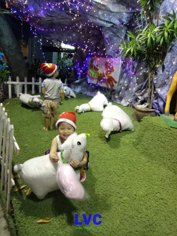 Cỏ nhân tạo sân vườn, Bán cỏ nhân tạo sân vườn, Cỏ nhân tạo sân vườn quận 1, Thi công cỏ nhân tạo, Thảm cỏ sân vườn