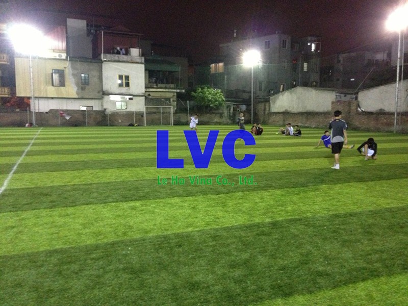 Cách làm sân bóng cỏ nhân tạo, Sân bóng cỏ nhân tạo, Làm sân bóng cỏ nhân tạo, Sân bóng cỏ nhân tạo chuyên nghiệp, Thi công cỏ nhân tạo, Sân bóng nhân tạo