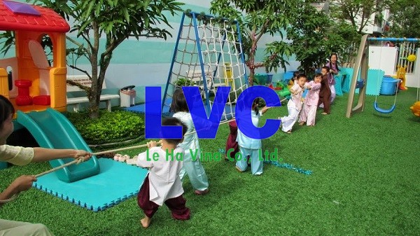 Cách thi công cỏ nhân tạo trang trí, Sân cỏ nhân tạo, Cỏ nhân tạo, Thi công cỏ nhân tạo, Trang trí cỏ nhân tạo
