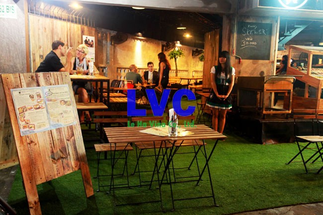 Cỏ nhân tạo quán cafe, Cỏ nhân tạo, Sử dụng cỏ nhân tạo quán cafe, Chăm sóc cỏ nhân tạo, Công ty Lê Hà Vina