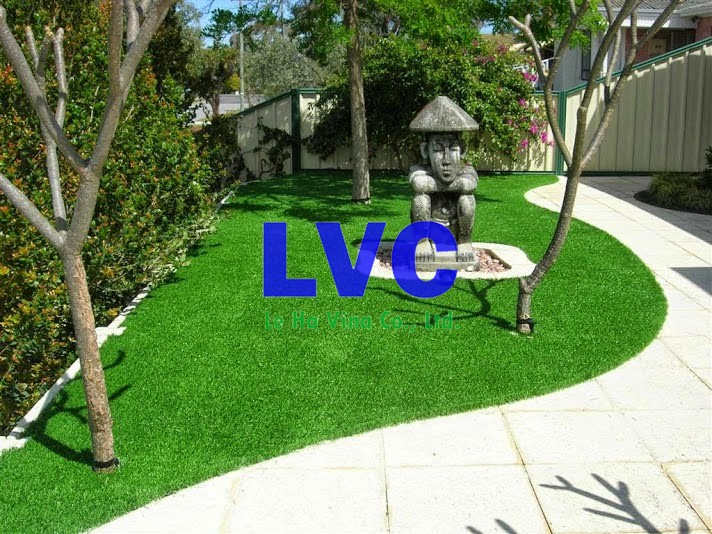 Thảm cỏ giả trang trí, Thảm cỏ giả trang trí sân vườn, Sợi cỏ nhân tạo, Cỏ tự nhiên, Sợi cỏ nhân tạo