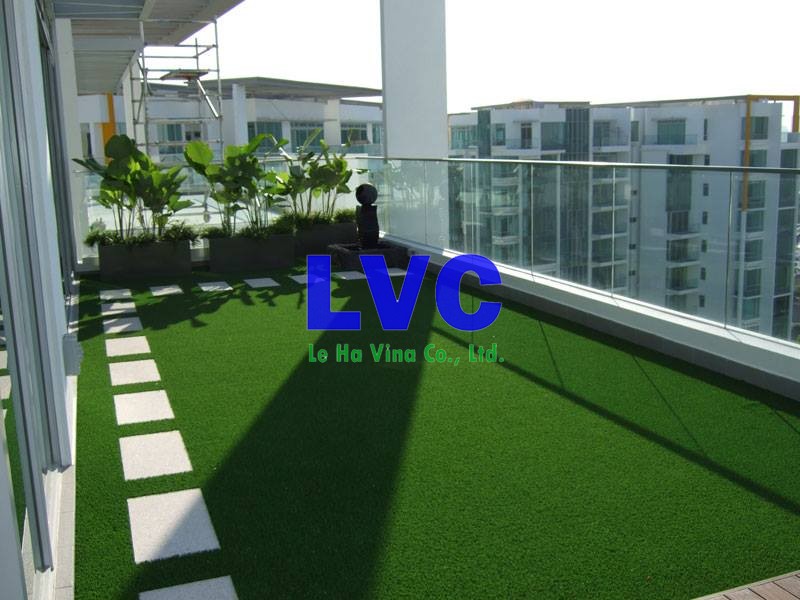 Thảm cỏ giả trang trí, Thảm cỏ giả trang trí sân vườn, Sợi cỏ nhân tạo, Cỏ tự nhiên, Sợi cỏ nhân tạo