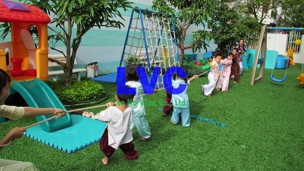 Cỏ nhân tạo trang trí, Cỏ nhân tạo trang trí trường mầm non, Cỏ giả để trang trí, Cỏ nhân tạo, Lê Hà Vina