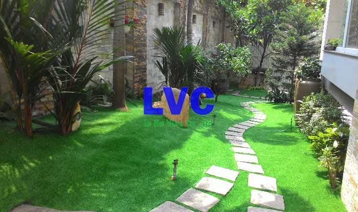 Thảm cỏ nhân tạo trang trí sân vườn, Thảm cỏ nhân tạo, Thảm cỏ nhân tạo trang trí, Thảm cỏ, Công ty Lê Hà Vina