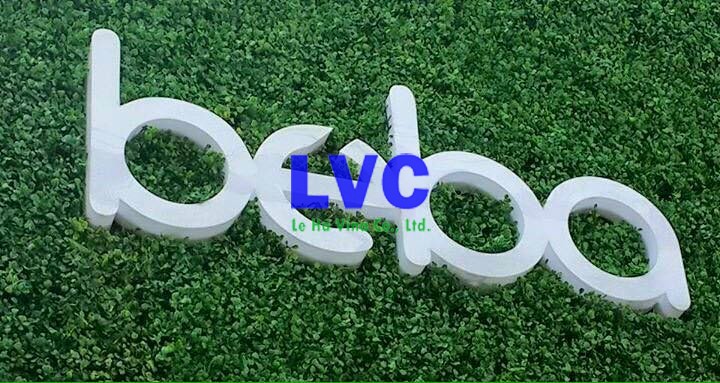 Cỏ nhân tạo dán tường, Cỏ nhân tạo giá rẻ ở Hà Nội, Lê Hà Vina, Thảm cỏ nhân tạo, Thi công cỏ nhân tạo dán tường