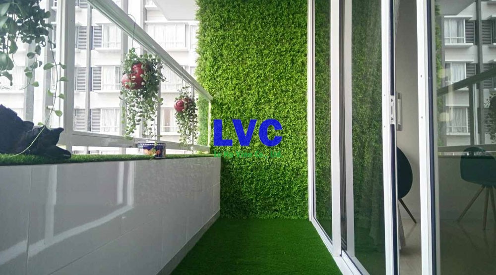 Thảm cỏ nhựa trang trí ban công, Thảm cỏ nhựa trang trí, Thảm cỏ nhựa, Thi công thảm cỏ nhựa trang trí, Công ty Lê Hà Vina