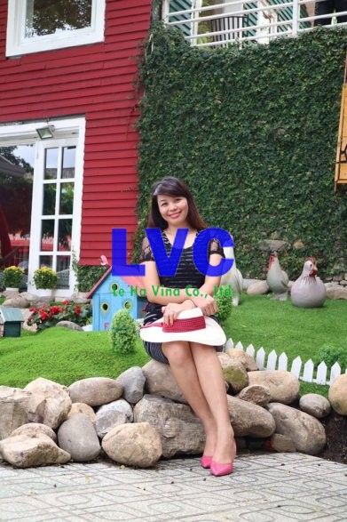 Thảm cỏ nhân tạo trang trí quán cà phê, Thảm cỏ nhân tạo, Cỏ nhân tạo, Cung cấp cỏ nhân tạo, Lê Hà Vina