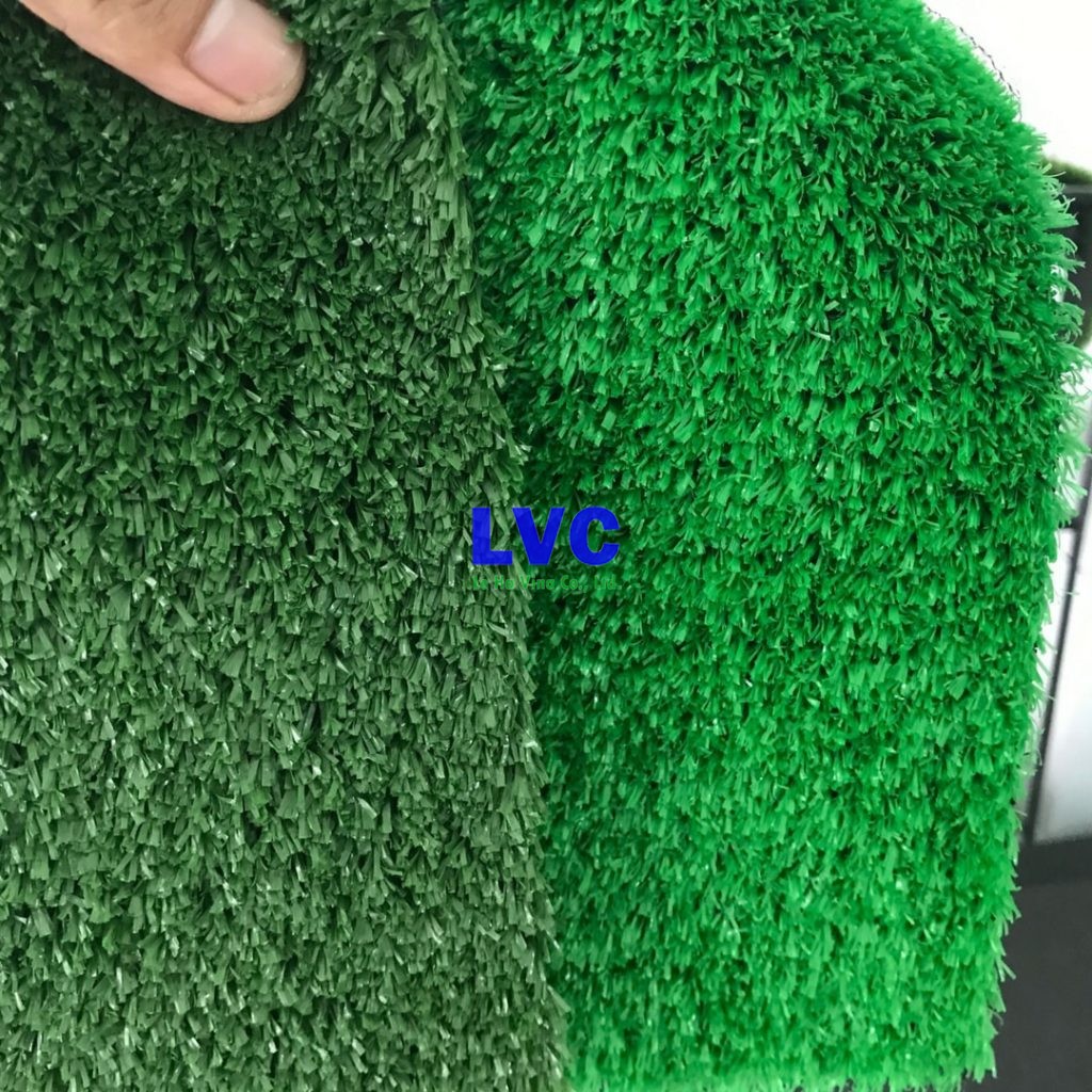Cỏ giả ốp tường, Thi công cỏ giả ốp tường, Cỏ giả để trang trí tường, Lê Hà Vina, Cung cấp cỏ nhân tạo
