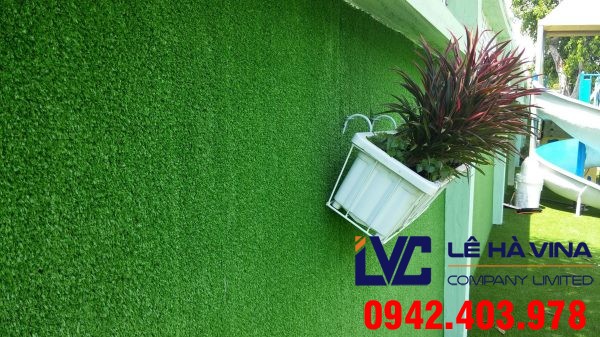 Cỏ nhân tạo trang trí, Cỏ nhân tạo, Lê Hà Vina, Cung cấp cỏ nhân tạo, Cỏ nhân tạo trang trí cửa hàng bán rèm
