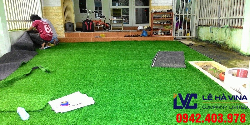 Thảm cỏ giả trải lối đi sân vườn, Thảm cỏ giả, Cỏ nhân tạo, Lê Hà Vina, Cỏ giả trải sàn